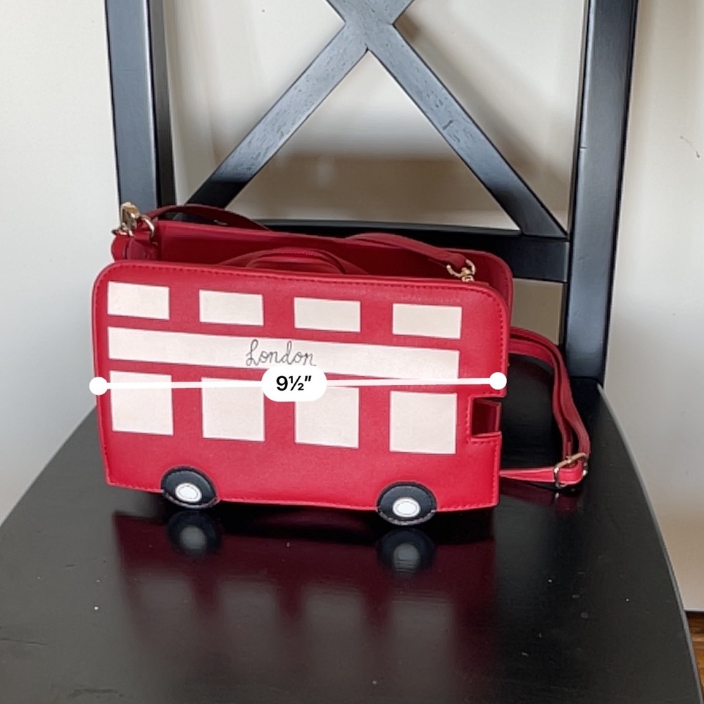 London Bus Purse from Paperchase - Picture 6 of 6